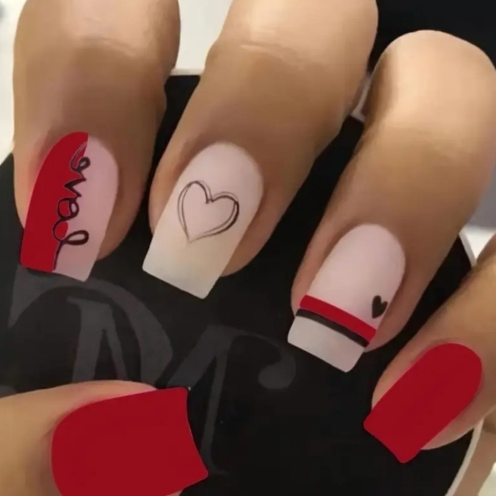 24 Pieces Fake Press On Nails